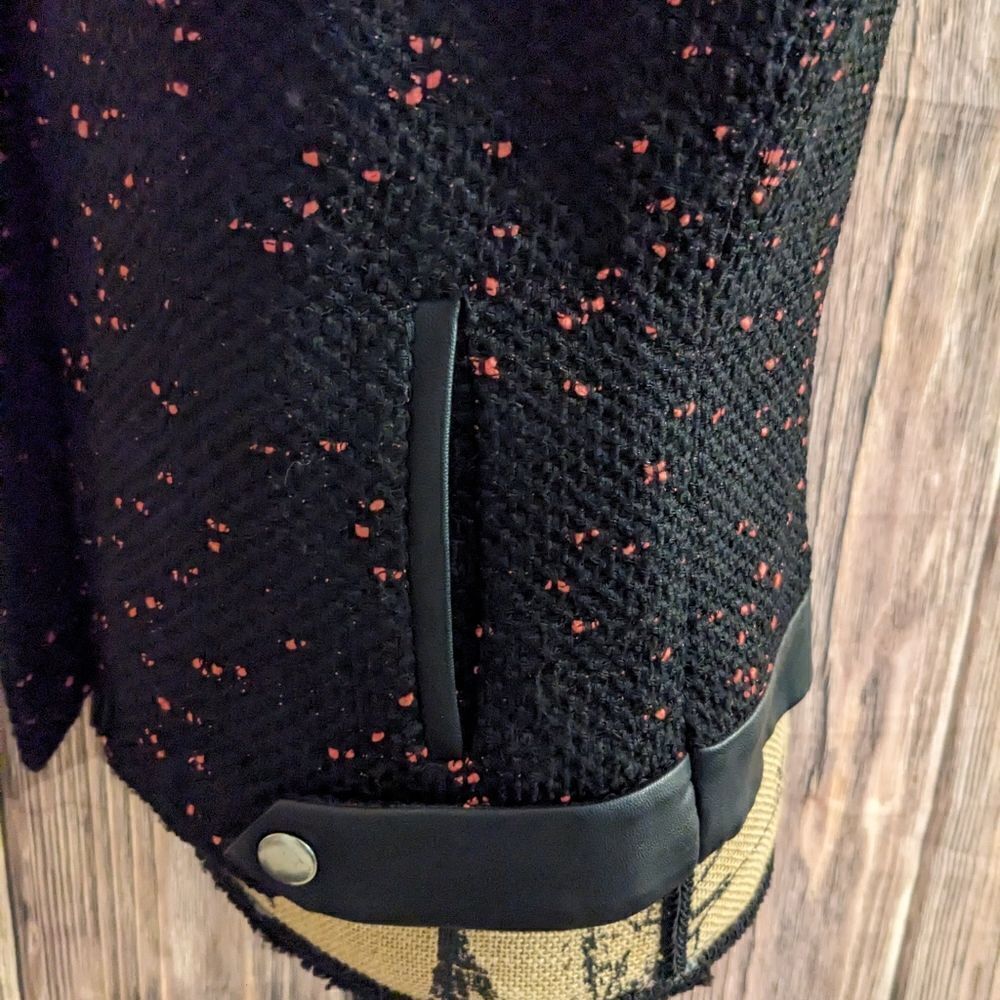 Express Jacket - Picture 8 of 15